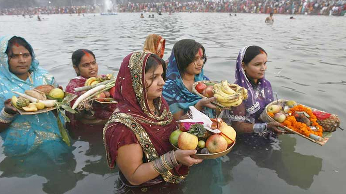 विहारमा छठ पूजाका क्रममा ५३ जना डुबे